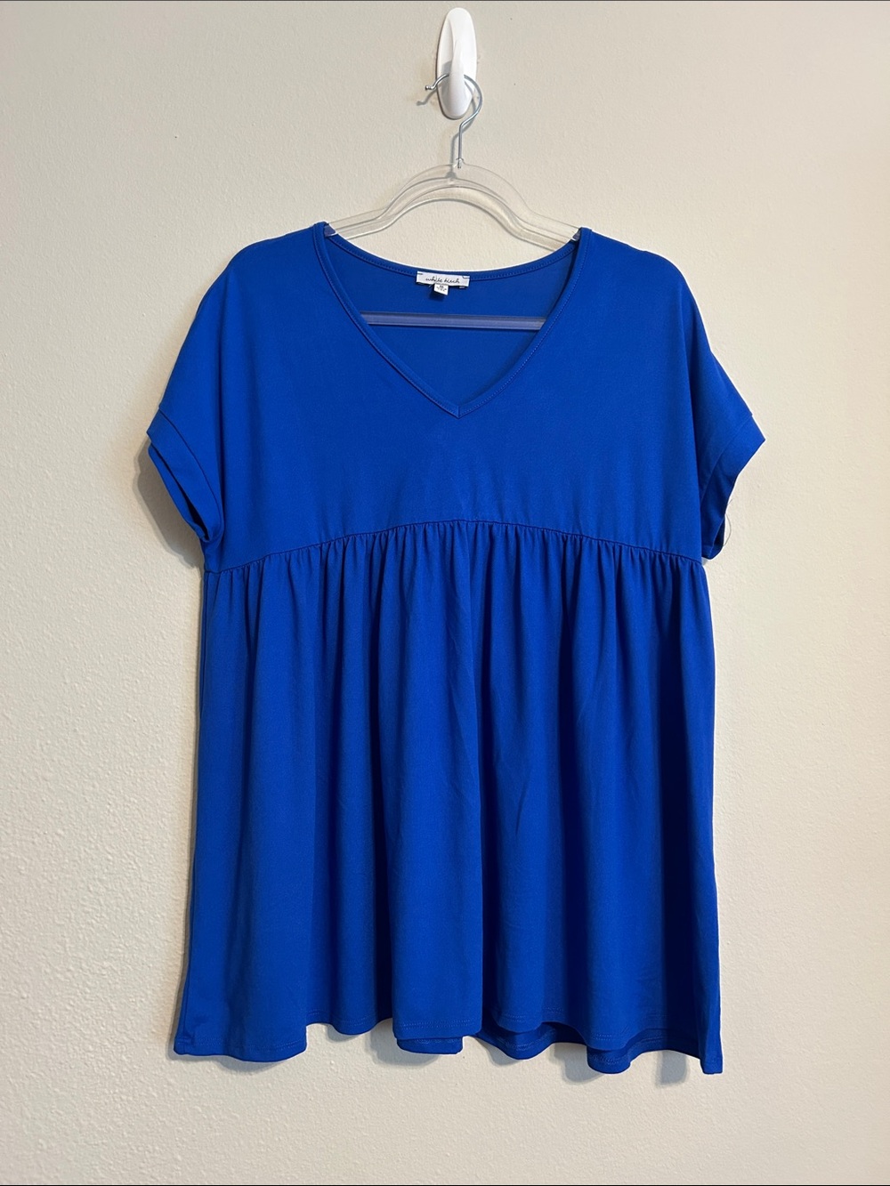 White Birch Bright Blue V‑Neck Empire Waist Blouse Short Sleeve Size M